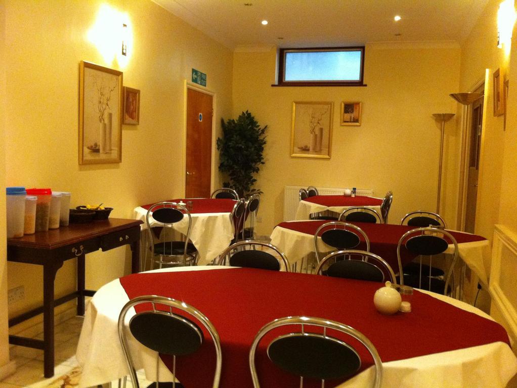 City Inn Express Hotel Лондон Екстериор снимка